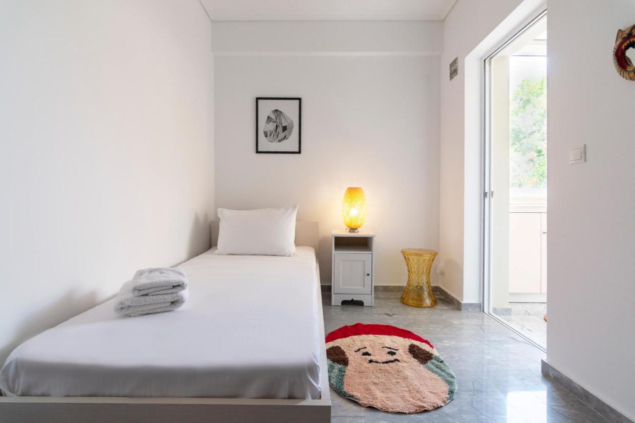 Central 3Bd Apt. Near Acropolis Athen Eksteriør bilde