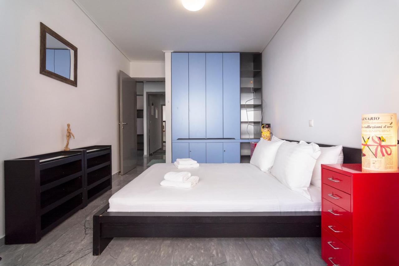 Central 3Bd Apt. Near Acropolis Athen Eksteriør bilde