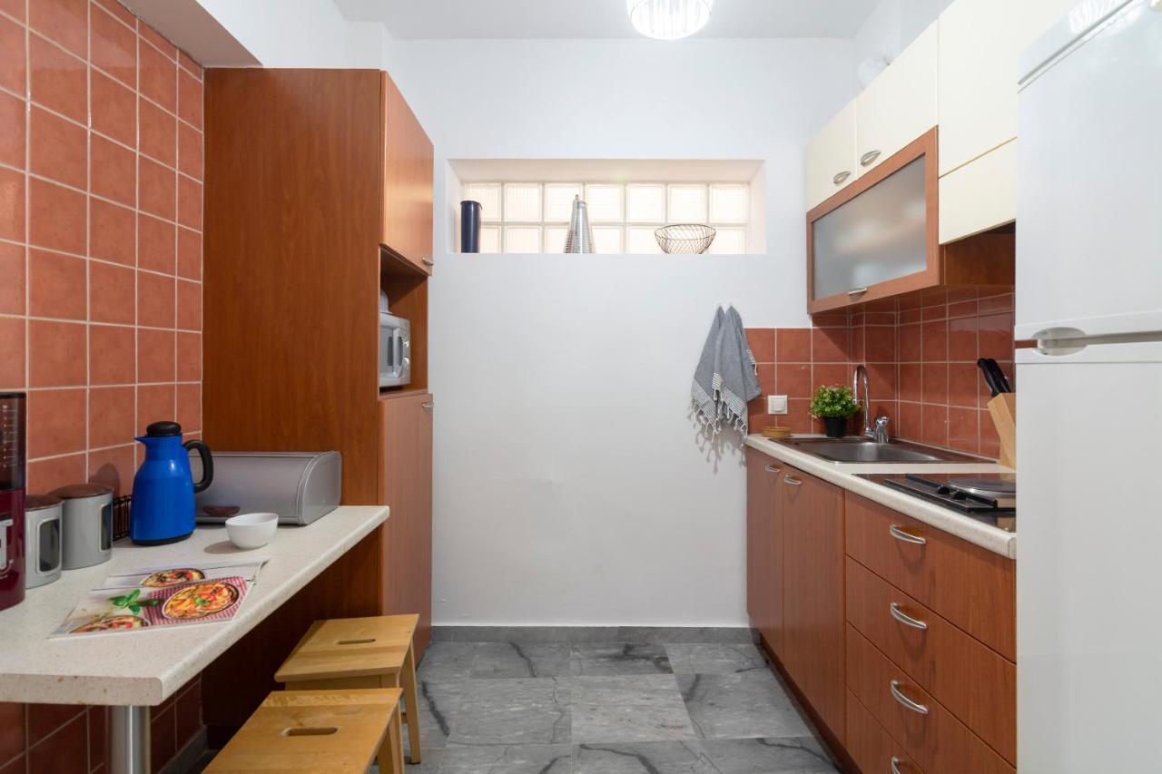 Central 3Bd Apt. Near Acropolis Athen Eksteriør bilde