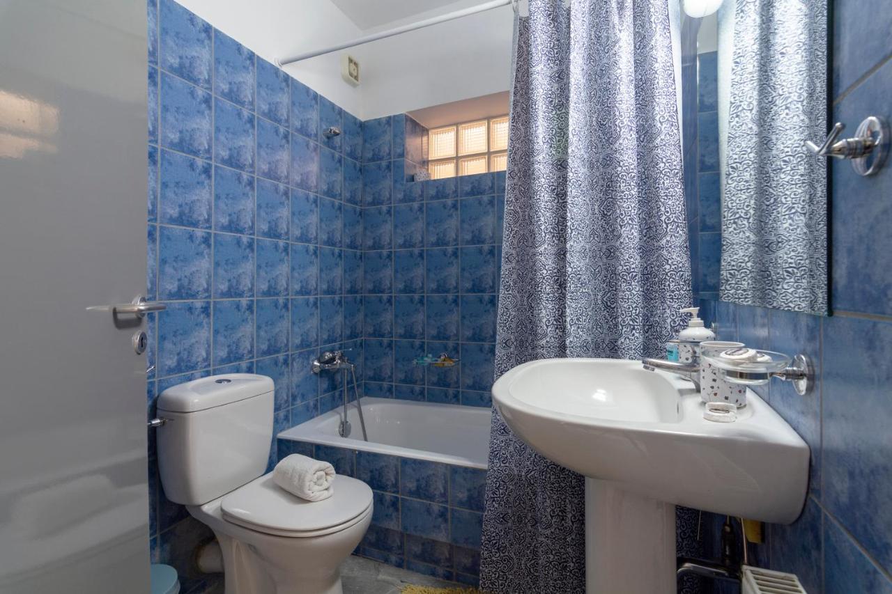 Central 3Bd Apt. Near Acropolis Athen Eksteriør bilde